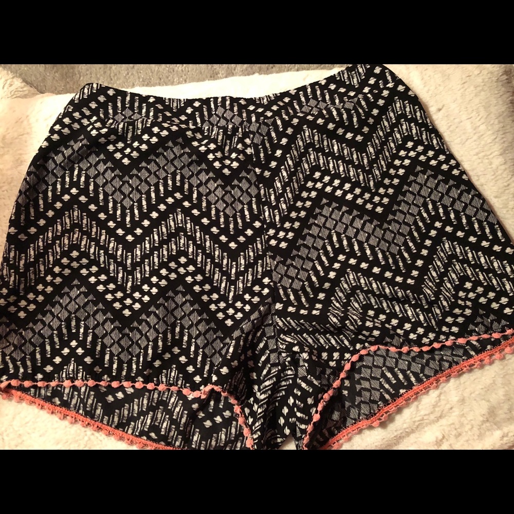 Charlotte Russe High Rise Cloth Shorts